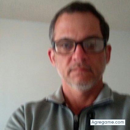 JREL17 chico soltero en San Diego