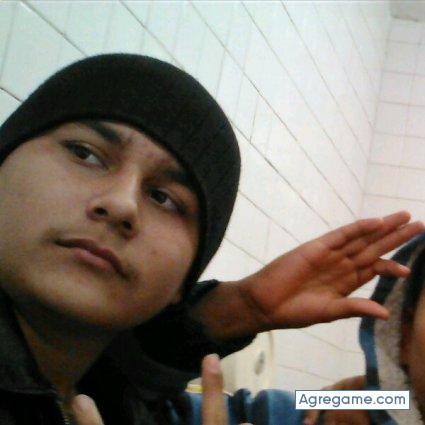 AlexanderRockstar chico soltero en Tonalá