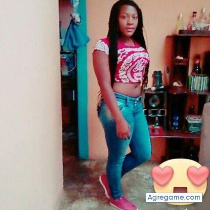 luisafernanda9401 chica soltera en Urrao