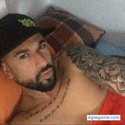 CJHNJ chico soltero en Firgas