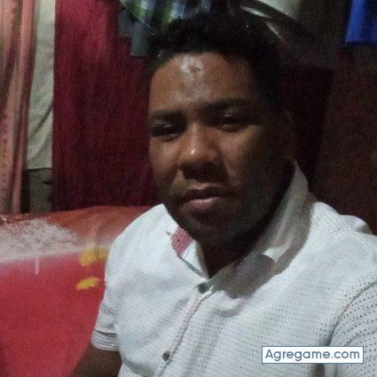 Guidryreyes chico soltero en Azua De Compostela