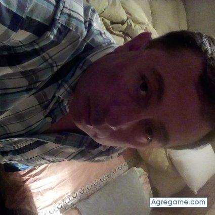 982260511 chico soltero en Valparaíso