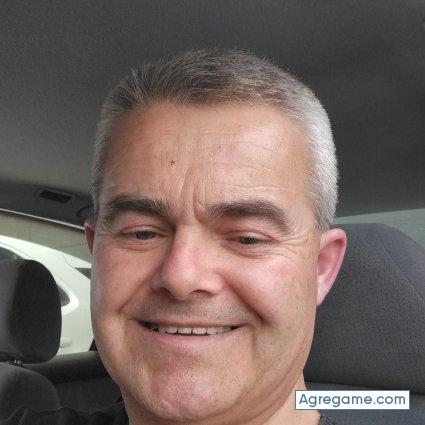 nikyalesandro chico soltero en Loeches