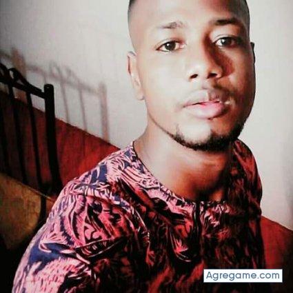 Juanarrecho chico soltero en Chillogallo