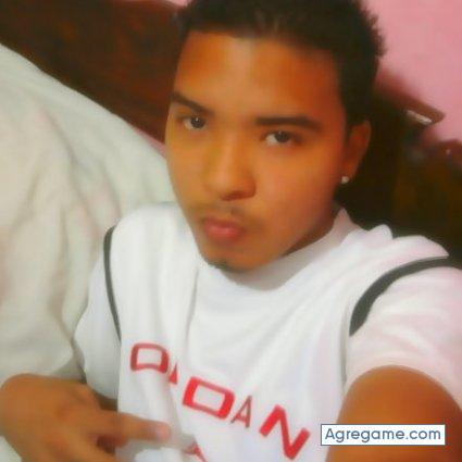 ALFREDO3 chico soltero en Puerto Cabello