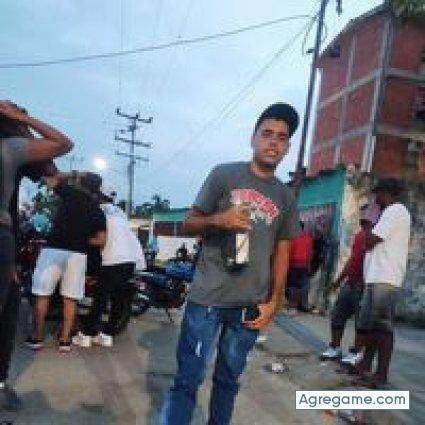 andyoje chico soltero en Ocumare Del Tuy