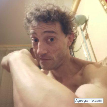 Ubensky chico soltero en Losar De La Vera