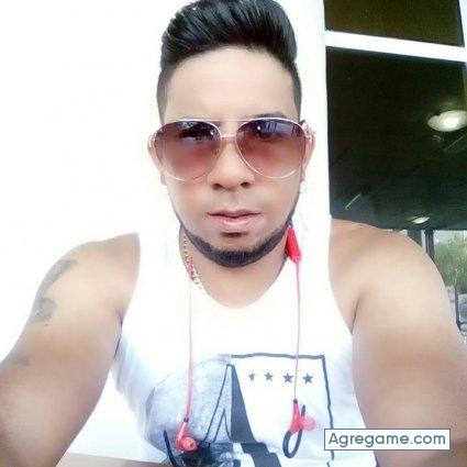 MAYKELROMAN chico soltero en Springfield