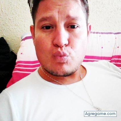 Hugoloren81 chico soltero en San Pedro Sula