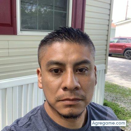 Omartorres200 chico separado en Laurel