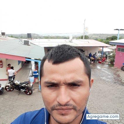 Yoslan305 chico soltero en Juigalpa