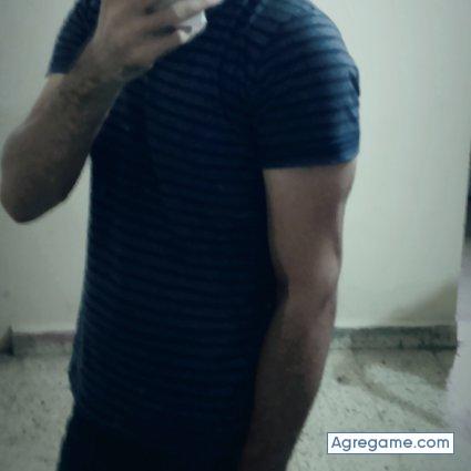 R5t64 chico soltero en Pisaflores