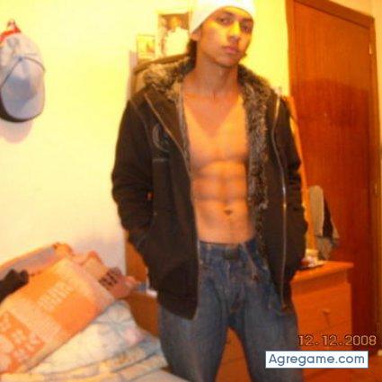 fabioelcolombiano chico soltero en Filandia