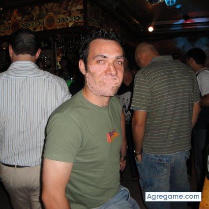 Gorrion chico soltero en Aviles