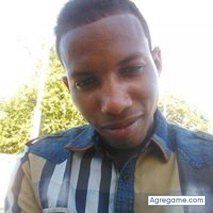 amstonarias chico soltero en Boca Chica