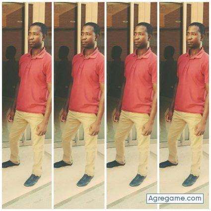 Keitadiomande chico soltero en Orellana La Vieja