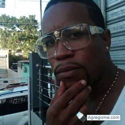 Polvora03 chico soltero en Santa Cruz De Barahona