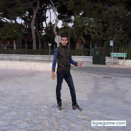 ahmeddayfi chico soltero en El Espinar