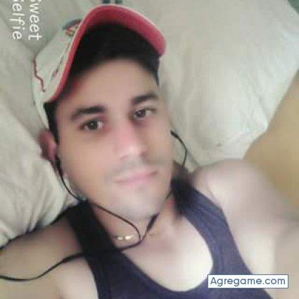 Migue32pp chico soltero en Puerto Padre