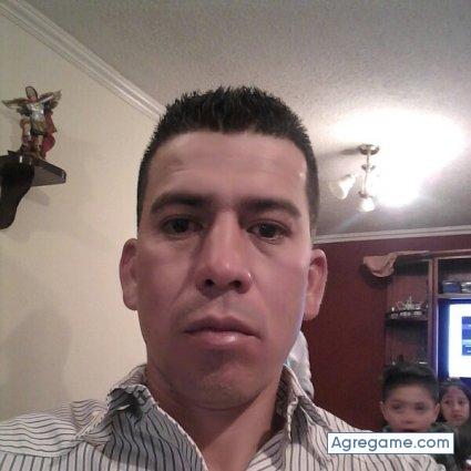 gio1982 chico soltero en Cañete