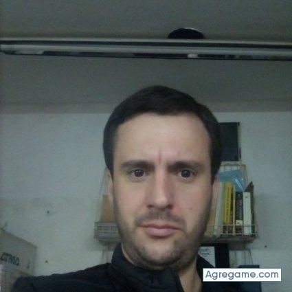 ezequiel__1988 chico soltero en Balcarce