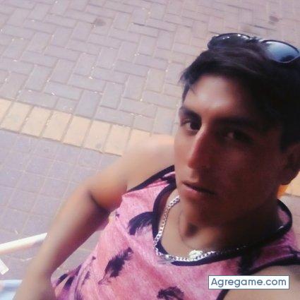 Lucas147tomas chico soltero en Ugarteche