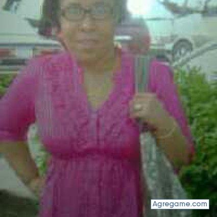 Zuckerberg chica soltera en Elmont