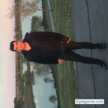 Mario13yoyo chico soltero en Bellaire