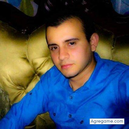 Yor12356 chico soltero en Santo Domingo