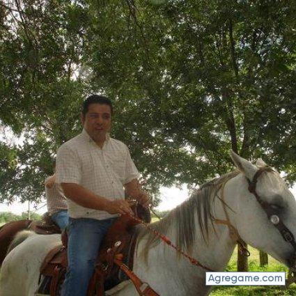 henrryms chico soltero en San Nicolás De Los Garza