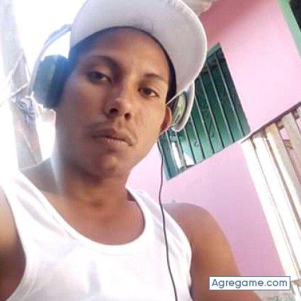 yonisflores chico soltero en Campamento