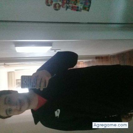 sebag4 chico soltero en Migues