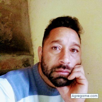 Ernestosantillan chico soltero en Miramar