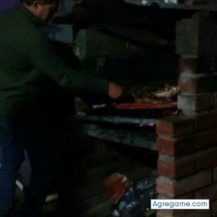 pedronesci chico soltero en Ingeniero Luis A. Huergo