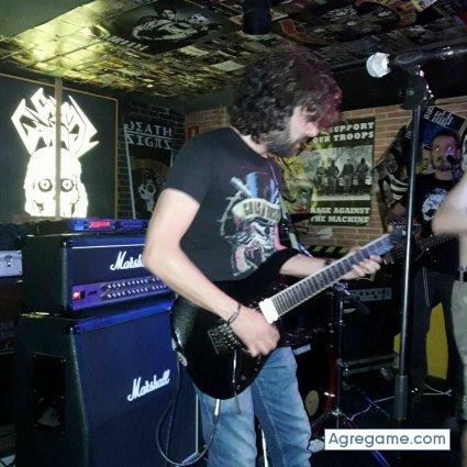 angelnavarrock chico soltero en Legazpi