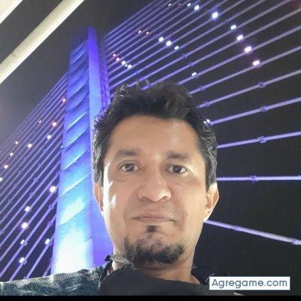 Eacero chico soltero en La Mesa