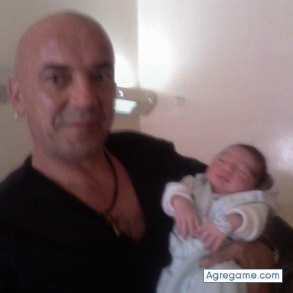 mauro94 chico separado en Villa Luzuriaga