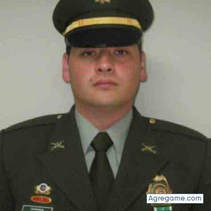 THANATOS1977 chico soltero en Remolino