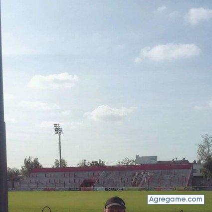 zurdozurdoo chico soltero en Tristán Suárez