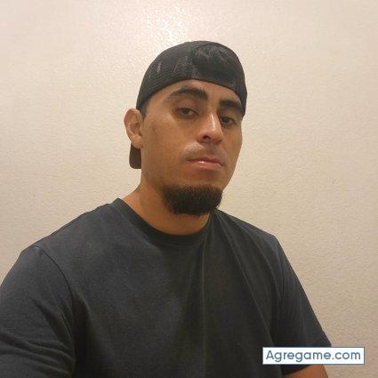 daniel_ chico soltero en Ukiah