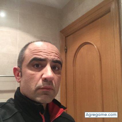 sergigar chico soltero en Cerdanyola del valles
