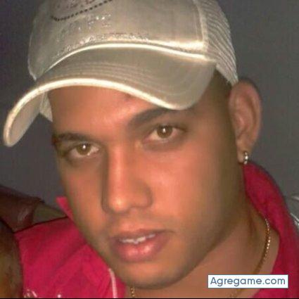 romancalderin chico soltero en Cuba