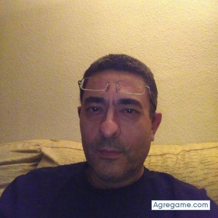 Perseo131 chico soltero en Castello d'empuries