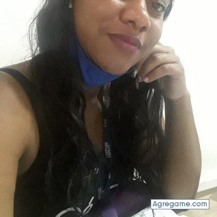 kajomodidiaz chica soltera en Medellín