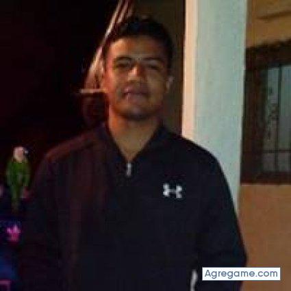 albertruiz3702 chico soltero en Caracas