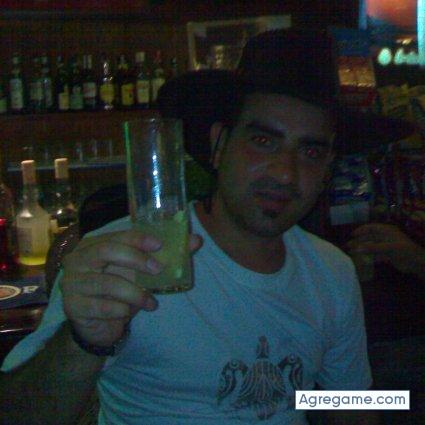 beerfeater chico soltero en Córdoba