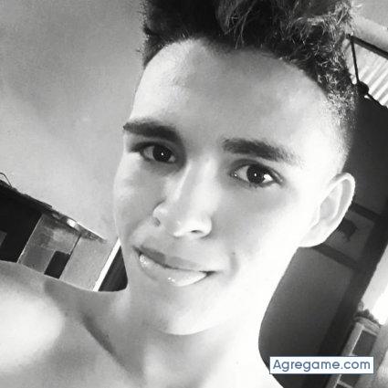 Wilberth444 chico soltero en Santa Cruz