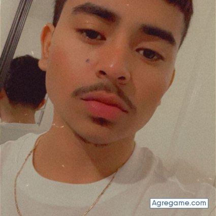 DavidRiveraL chico soltero en Pocatello