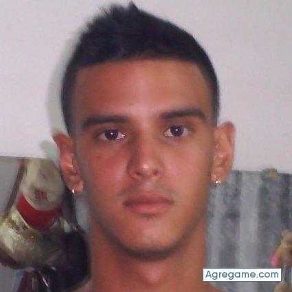 Gianlucas chico soltero en Guayos