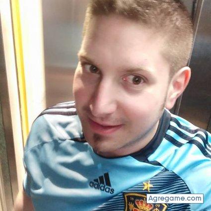 AdrianTercios chico soltero en Aguilar De Campoo